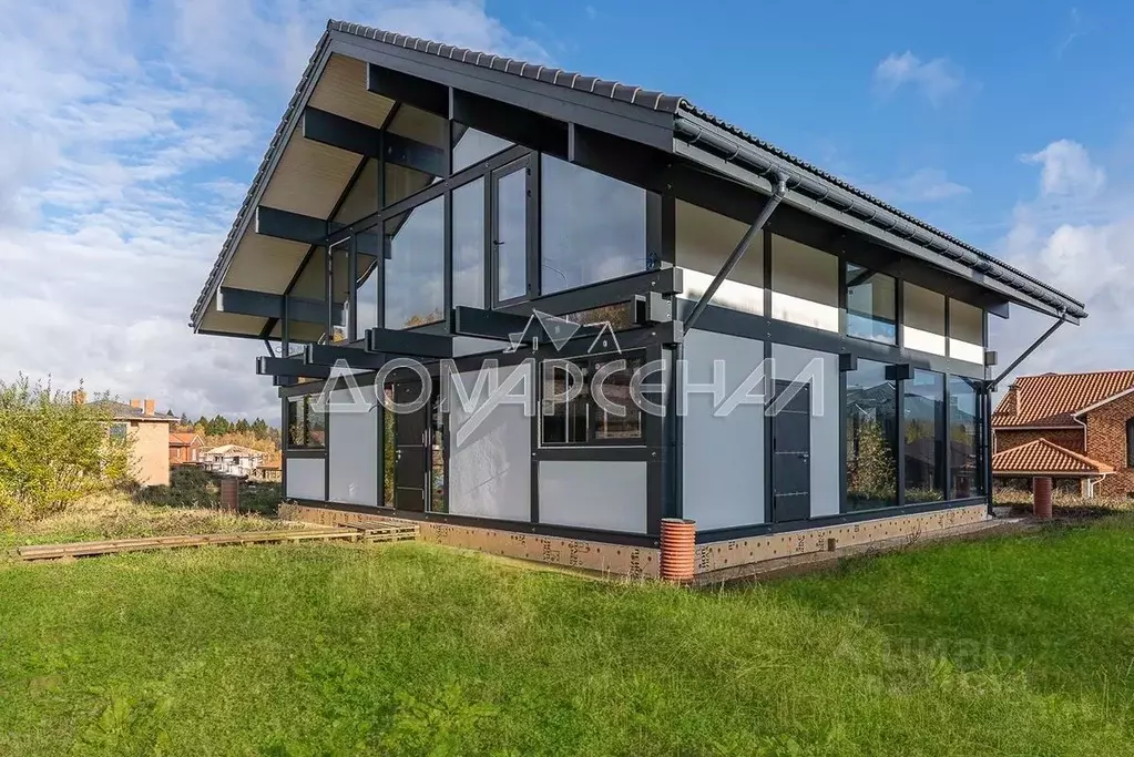 Дом в Москва д. Нижнее Валуево, ул. Валуевская Слобода (300 м) - Фото 0