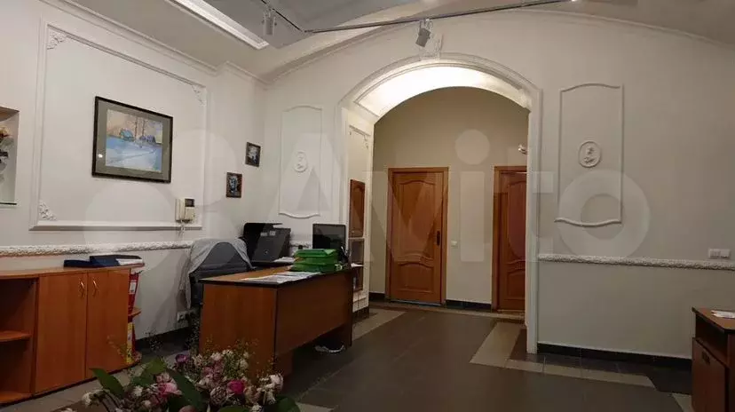 Офис с ремонтом - Фото 0