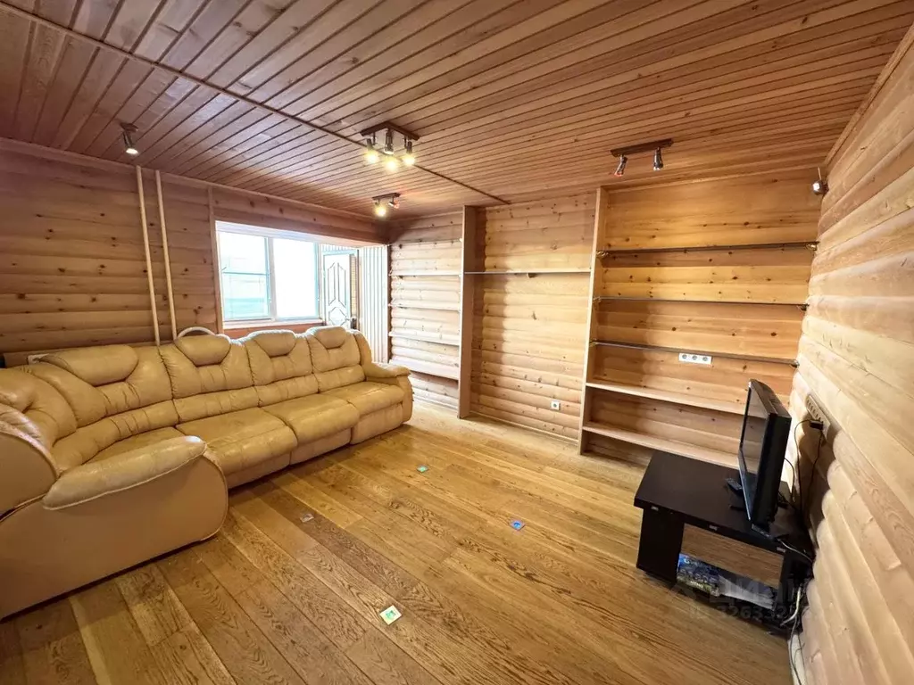 3-к кв. Нижегородская область, Нижний Новгород Вятская ул., 3 (78.3 м) - Фото 1