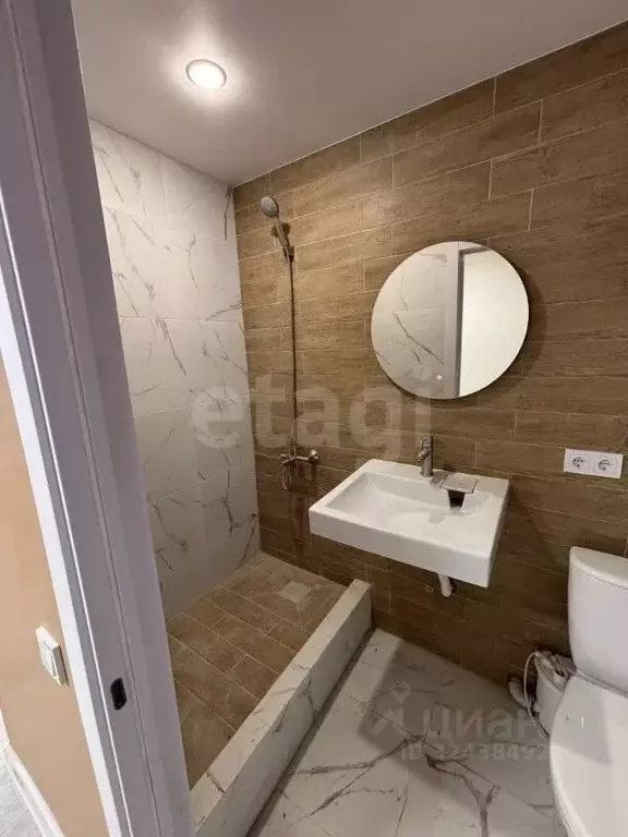 Студия Тюменская область, Тюмень ул. Мельникайте, 44а (13.7 м) - Фото 2