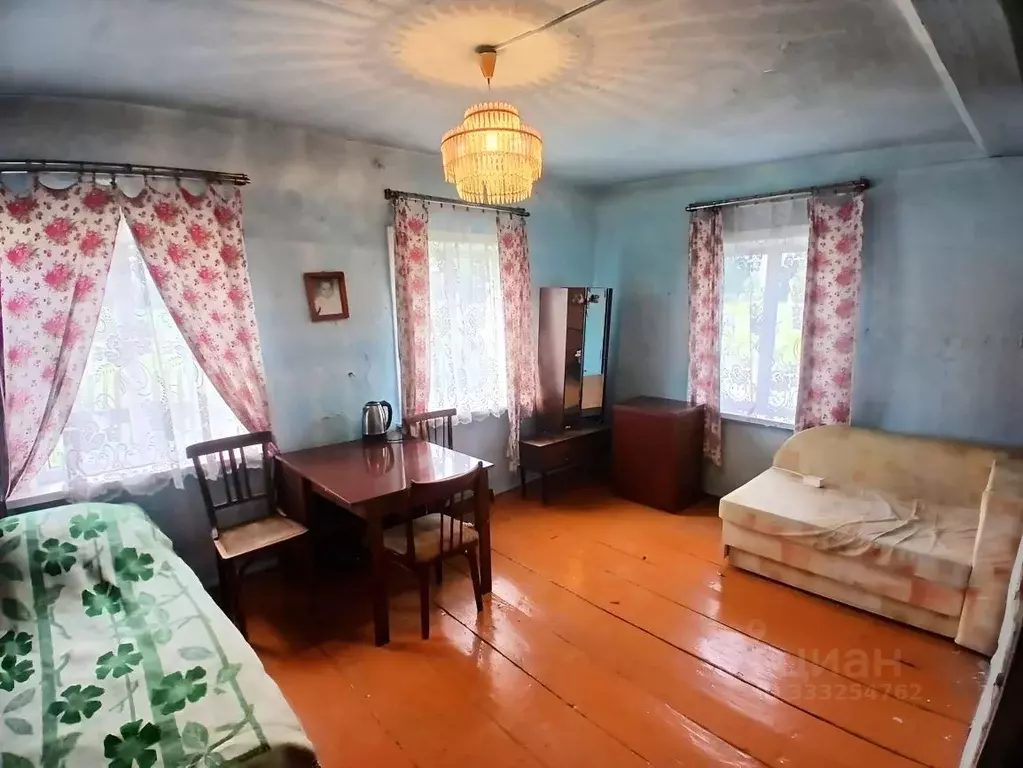 Дом в Свердловская область, Шаля пгт ул. Фрунзе, 51 (27 м) - Фото 1
