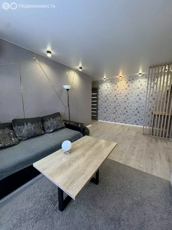 3-комнатная квартира: Курган, улица Максима Горького, 155 (58.5 м) - Фото 2