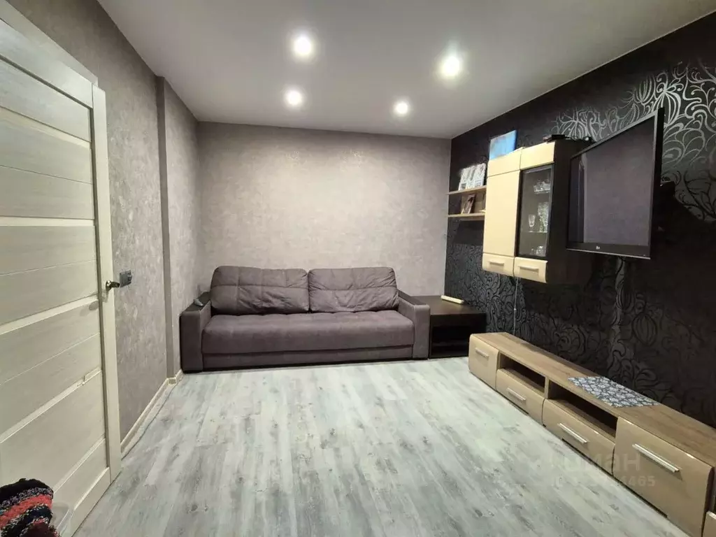 1-к кв. Санкт-Петербург пос. Парголово, ул. Федора Абрамова, 18к1 ... - Фото 1