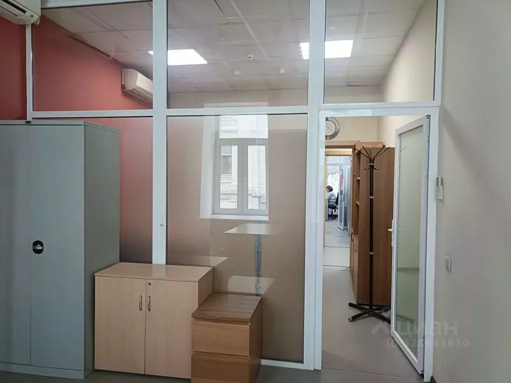 Офис в Москва ул. Земляной Вал, 7 (24 м) - Фото 1