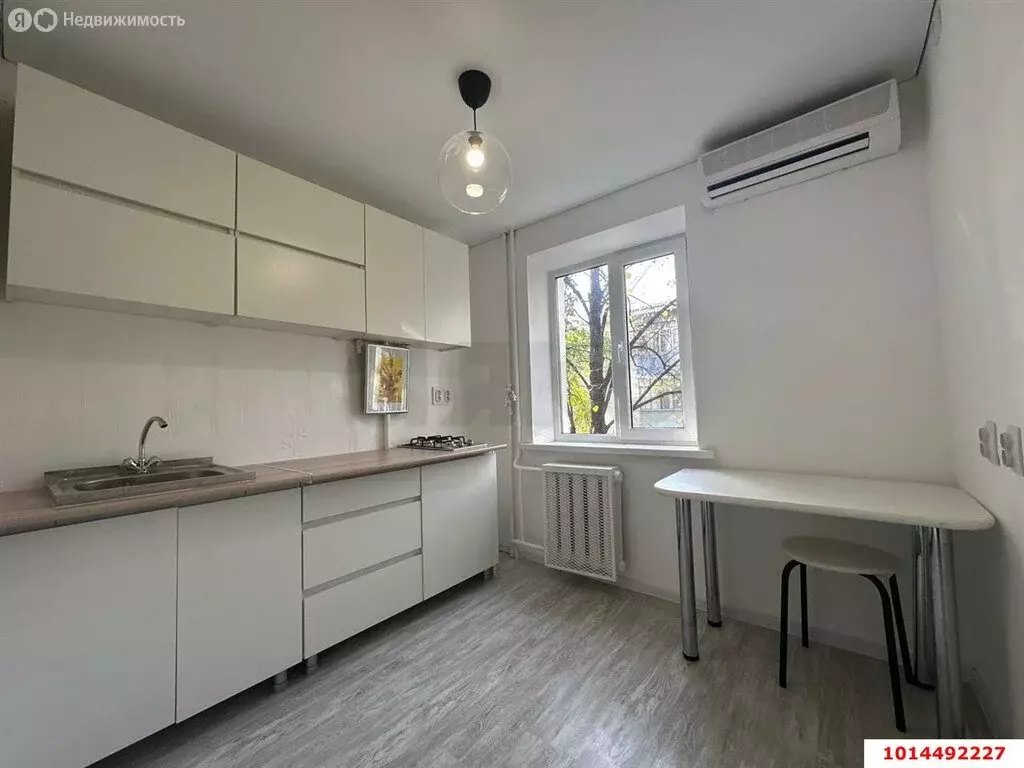 1-комнатная квартира: Краснодар, микрорайон имени Н.И. Вавилова, улица ... - Фото 1