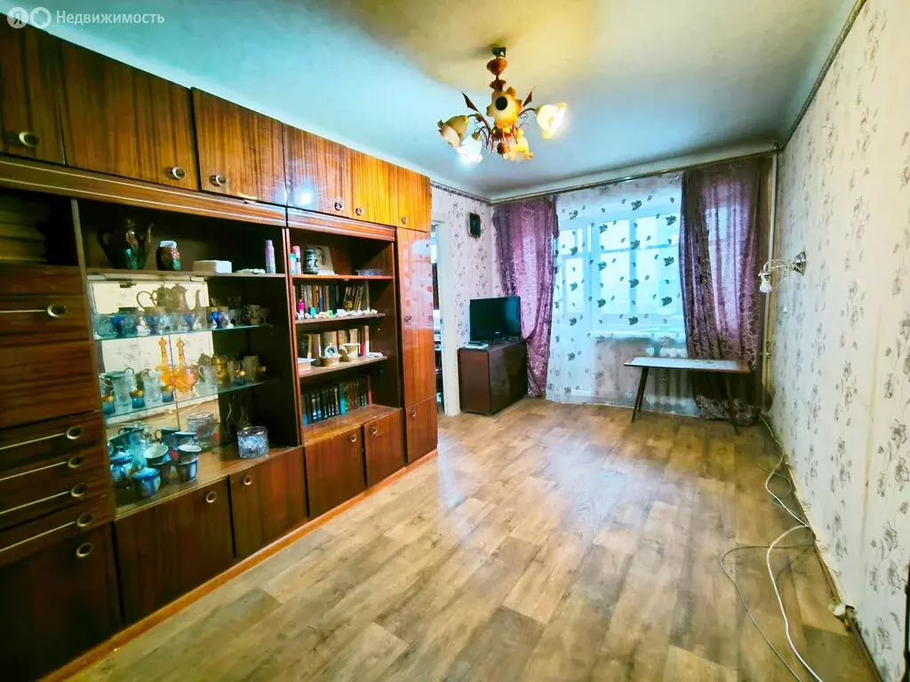 2-комнатная квартира: Чебоксары, улица Аркадия Гайдара, 10 (44 м) - Фото 1