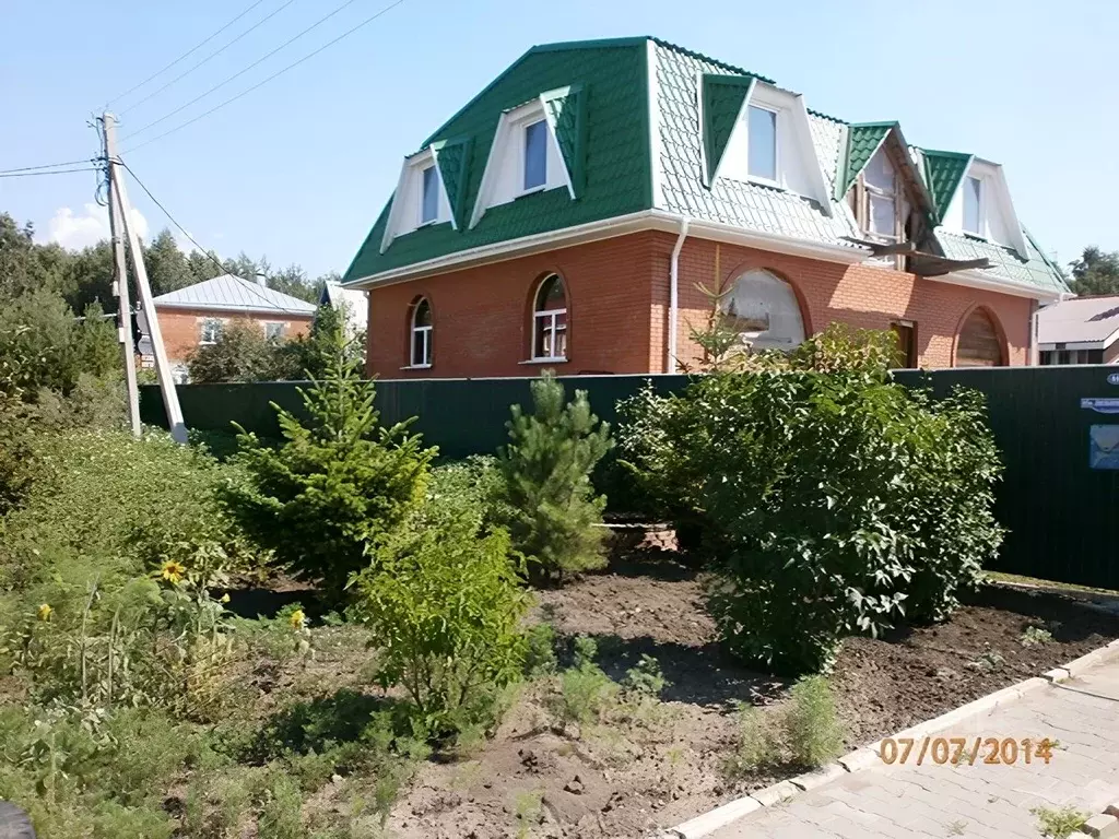 Дом в Омская область, Омск ул. 12-я Любинская, 40 (300 м) - Фото 1