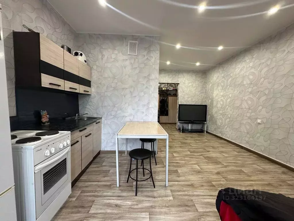 Студия Кемеровская область, Кемерово просп. Химиков, 38к1 (29.3 м) - Фото 1