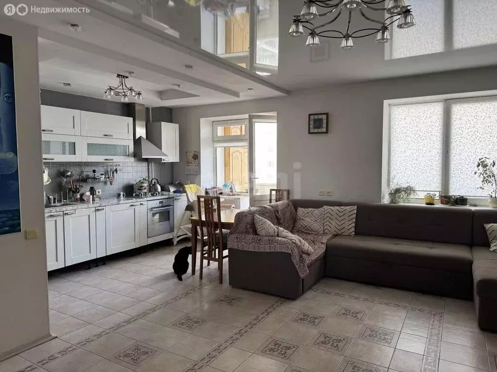 3-комнатная квартира: Якутск, улица Лермонтова, 94 (92.4 м) - Фото 0