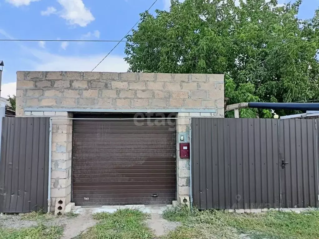 Дом в Волгоградская область, Волгоград Репродукторная ул., 34 (65 м) - Фото 1