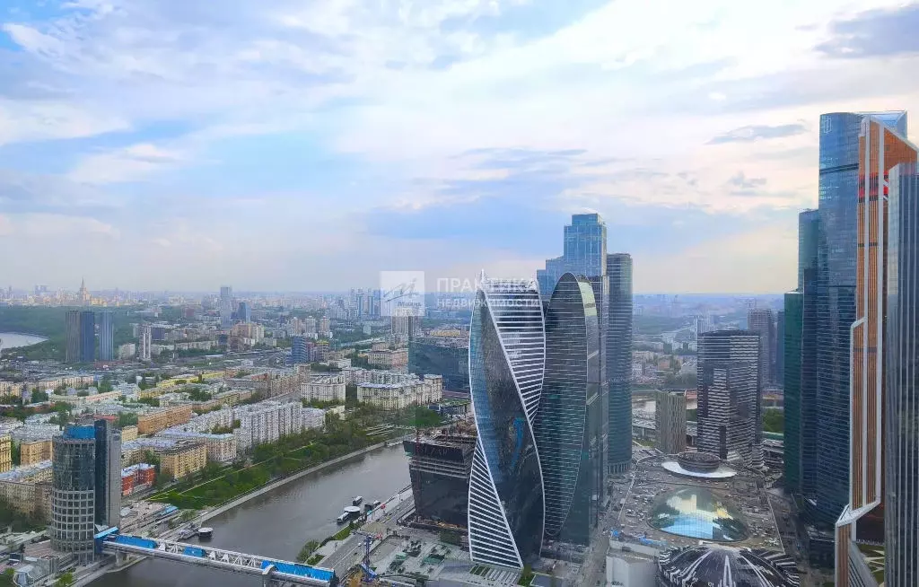Продается 3-комнатная квартира - Фото 0