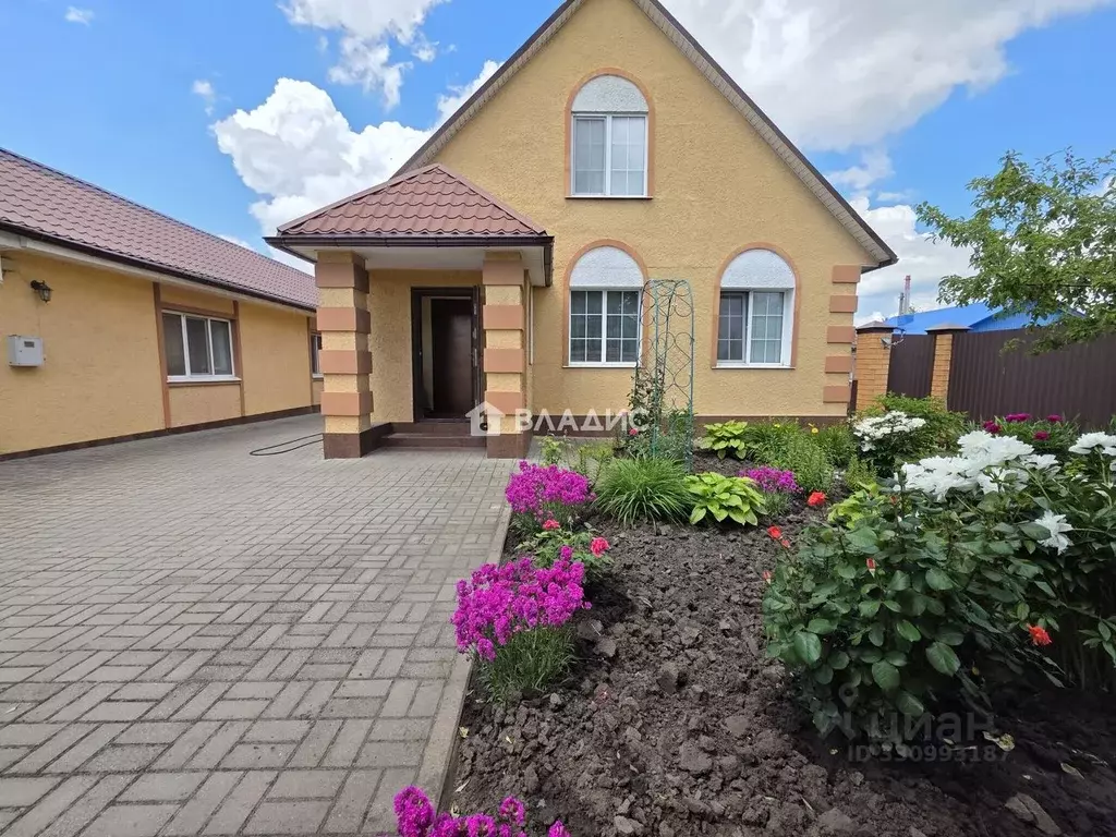 Дом в Белгородская область, Белгород пер. 2-й Мирный, 3 (124 м) - Фото 1