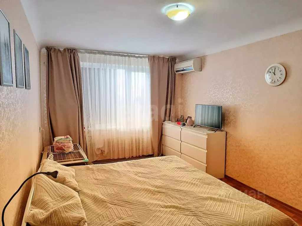 1-к кв. Крым, Щелкино Ленинский район, 2-й мкр, 78В3 (32.7 м) - Фото 0