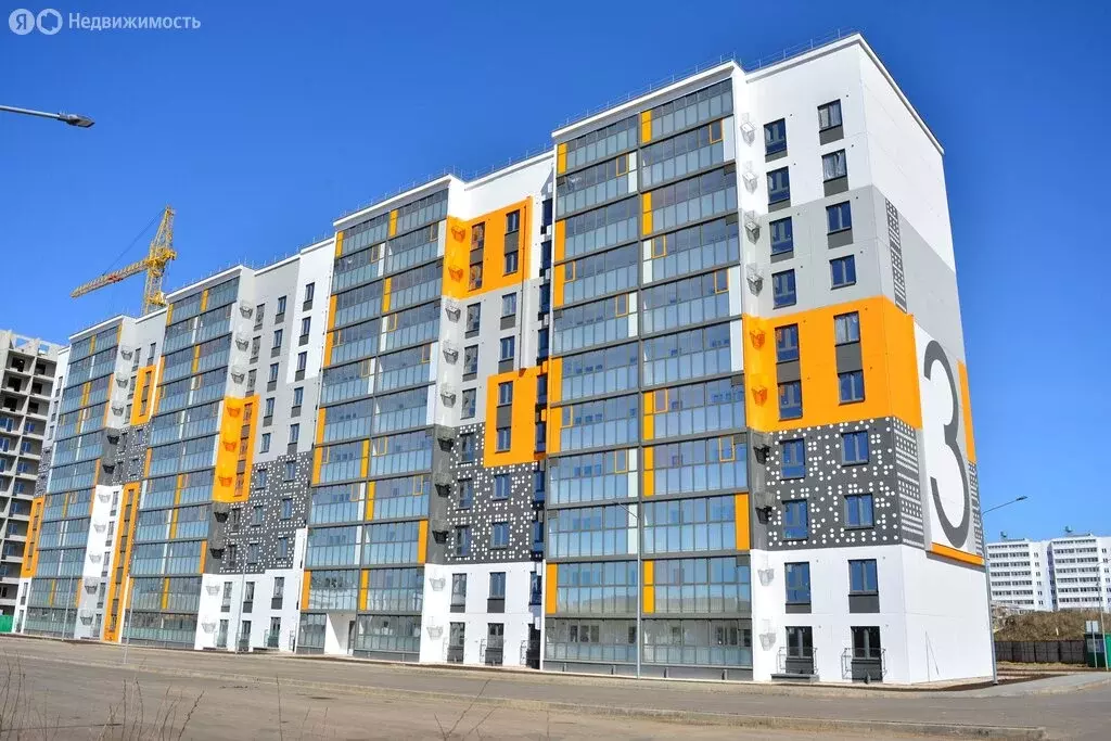 3-комнатная квартира: Набережные Челны, проспект Яшьлек, 40 (74.8 м) - Фото 1