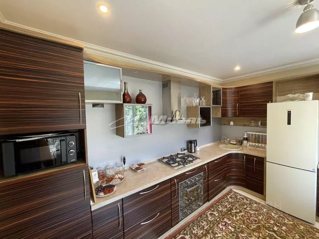 Дом в Крым, Симферополь ул. 27-я Коллективных Садов, 73 (120 м) - Фото 1