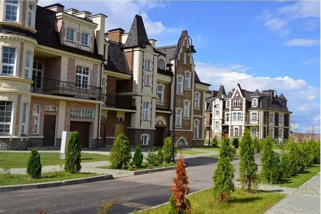 Таунхаус в Московская область, Красногорск городской округ, с. ... - Фото 1