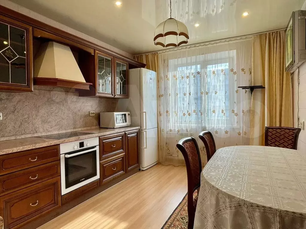 2-к. квартира, 59 м, 8/10 эт. - Фото 0