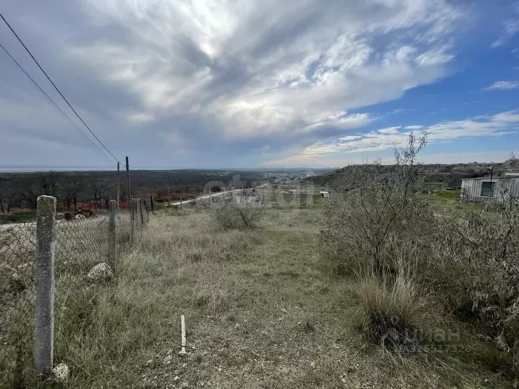 Участок в Крым, Ленинский район, Щелкино городское поселение, ... - Фото 1