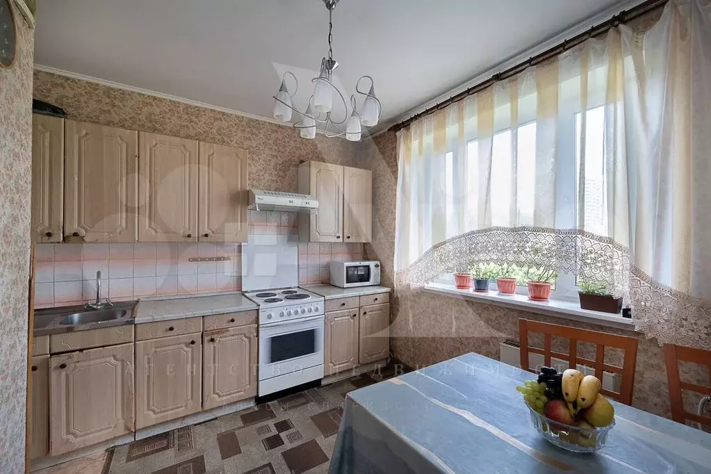 3-к. квартира, 73 м, 7/17 эт. - Фото 1