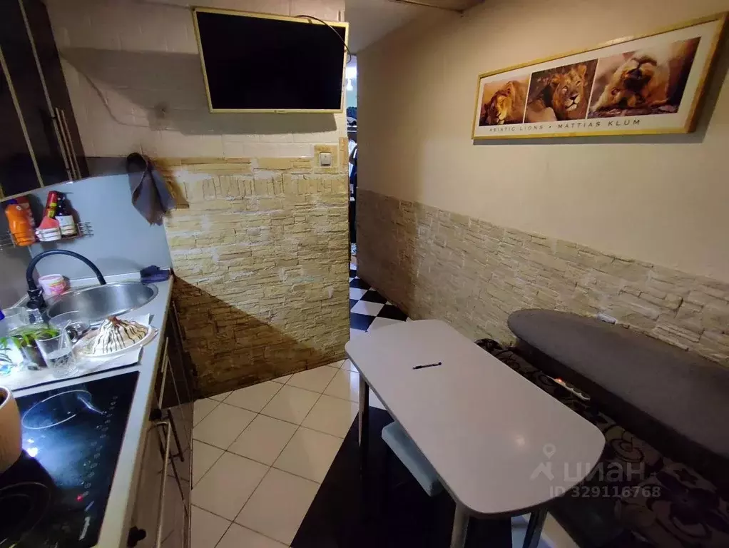 3-к кв. Москва ул. Рокотова, 8К2 (58.0 м) - Фото 2