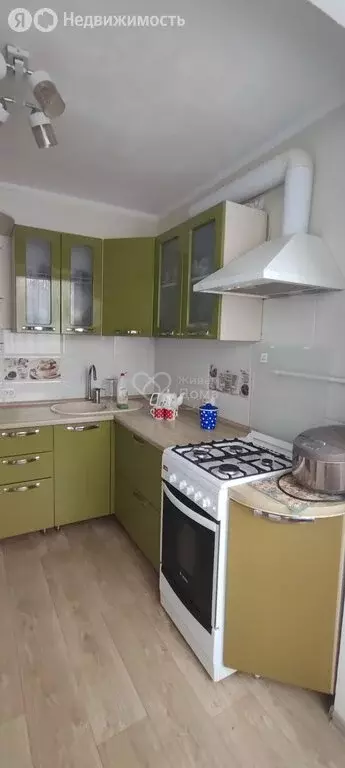 1-комнатная квартира: Волгоград, улица Козьмы Минина, 10 (43 м) - Фото 0
