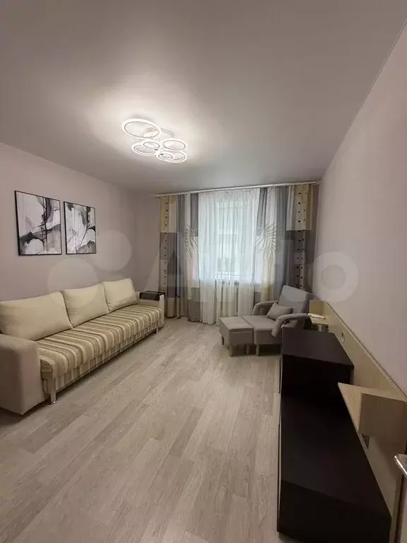 1-к. квартира, 33 м, 1/4 эт. - Фото 1
