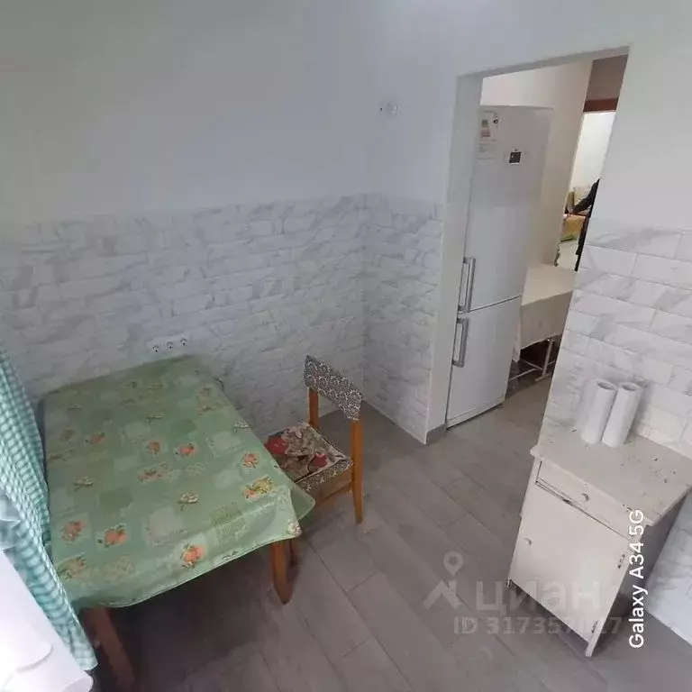 2-к кв. Краснодарский край, Сочи Адлер жилрайон, ул. Революции, 14 ... - Фото 1