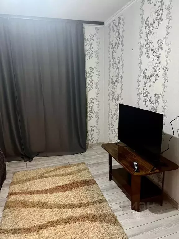 Студия Красноярский край, Красноярск Зеленая Роща мкр, ул. Воронова, ... - Фото 1