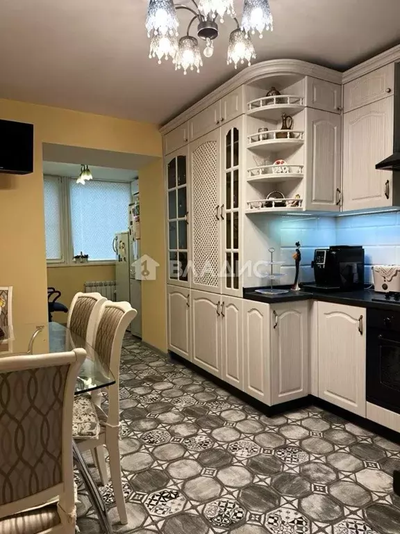 3-к кв. Смоленская область, Смоленск Кловская ул., 23а (83.7 м) - Фото 1