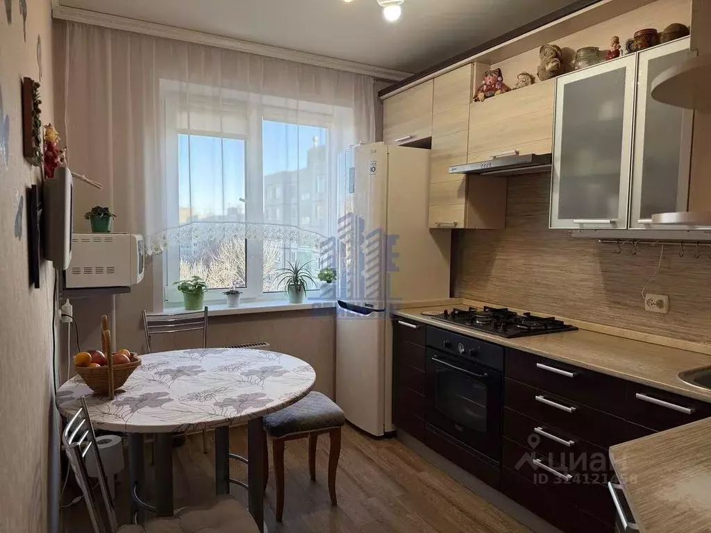 3-к кв. Чувашия, Чебоксары просп. Тракторостроителей, 43 (67.0 м) - Фото 2