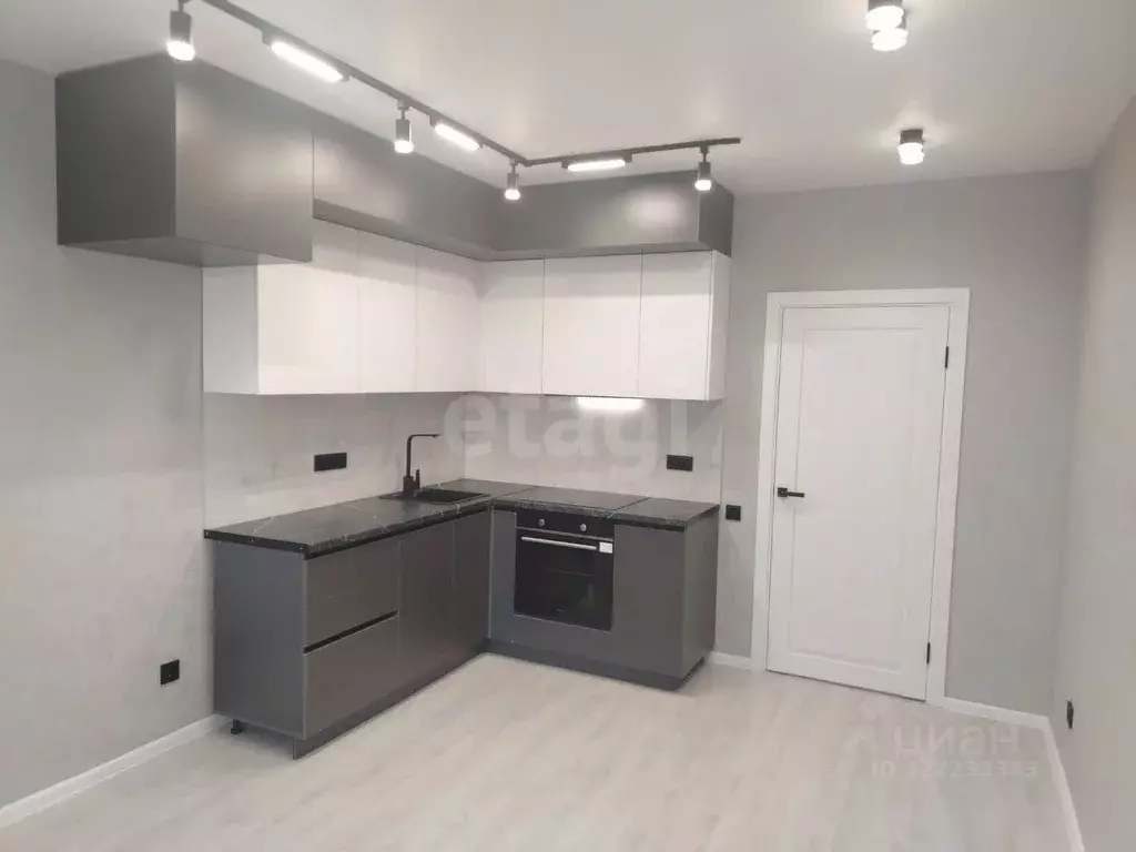 2-к кв. Оренбургская область, Оренбург просп. Победы, 149/1 (62.5 м) - Фото 2