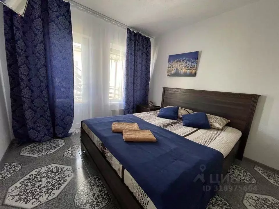2-к кв. Краснодарский край, Геленджик ул. Розы Люксембург, 45А (30.0 ... - Фото 0