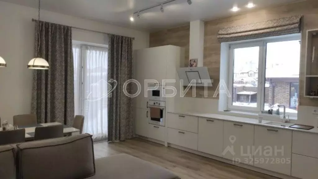 Дом в Тюменская область, Тюмень ул. Слободская (400 м) - Фото 1