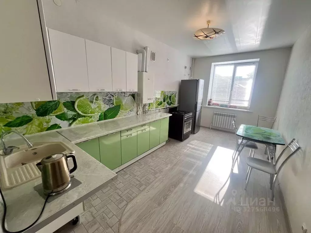 3-к кв. Ульяновская область, Ульяновск ул. Средний Венец, 31 (80.0 м) - Фото 1