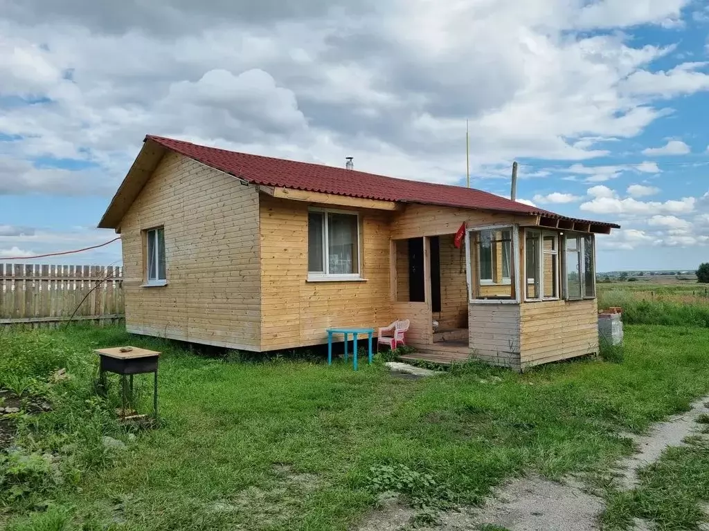 Дом в Свердловская область, Каменский городской округ, д. Соколова ул. ... - Фото 0