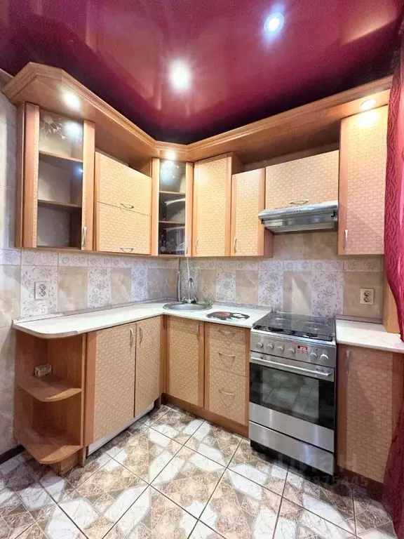 2-к кв. Псковская область, Псков Октябрьский просп., 33А (41.6 м) - Фото 1