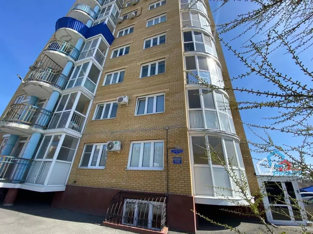 1-к кв. Омская область, Омск Госпитальная ул., 19а (46.7 м) - Фото 1