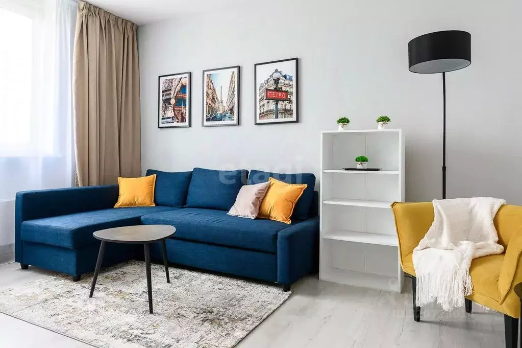 3-к кв. Свердловская область, Екатеринбург ул. Юмашева, 12 (80.5 м) - Фото 0