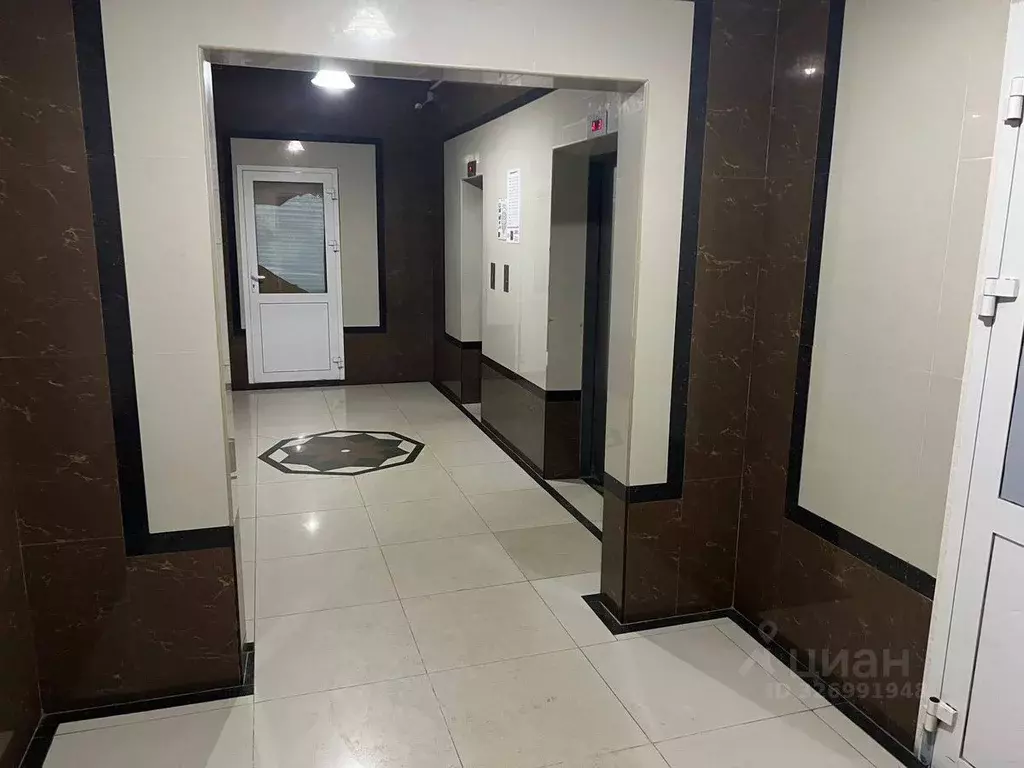 3-к кв. Дагестан, Махачкала ул. Дзержинского, 6 (138.5 м) - Фото 2