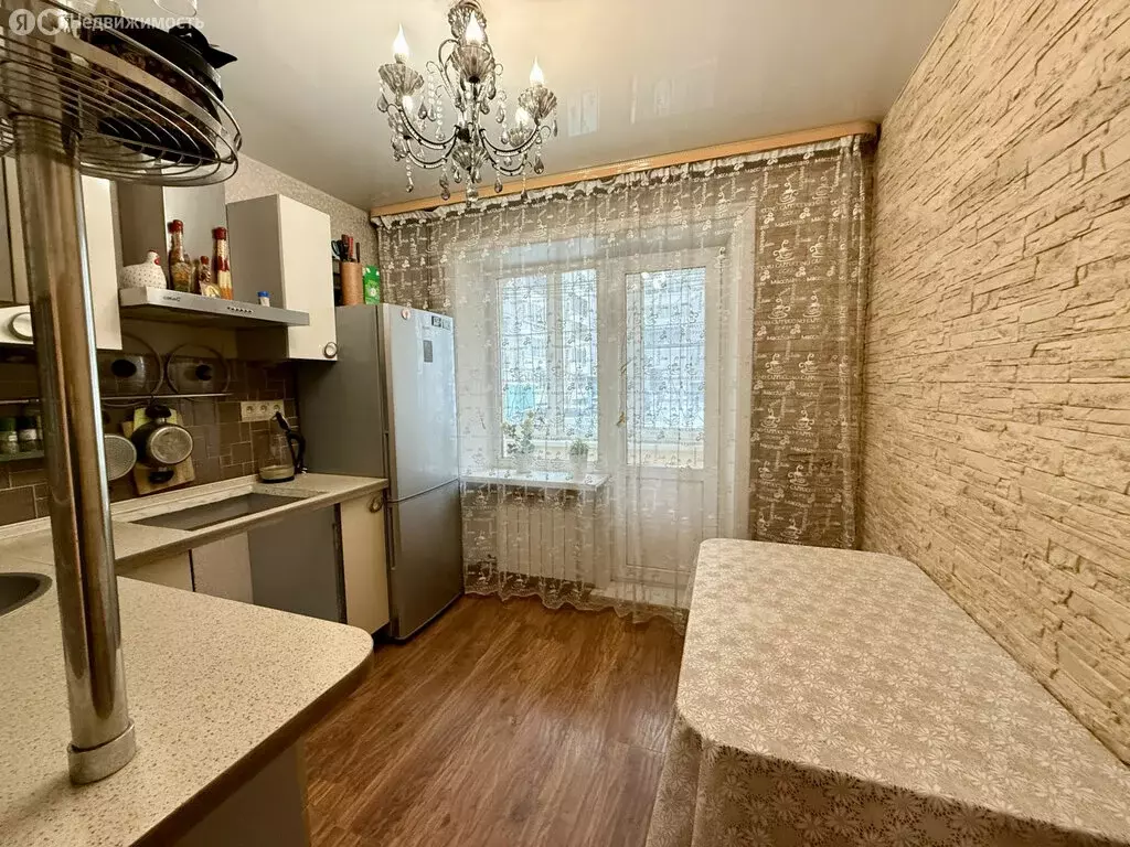 2-комнатная квартира: Иркутск, Волгоградская улица, 63 (42 м) - Фото 0