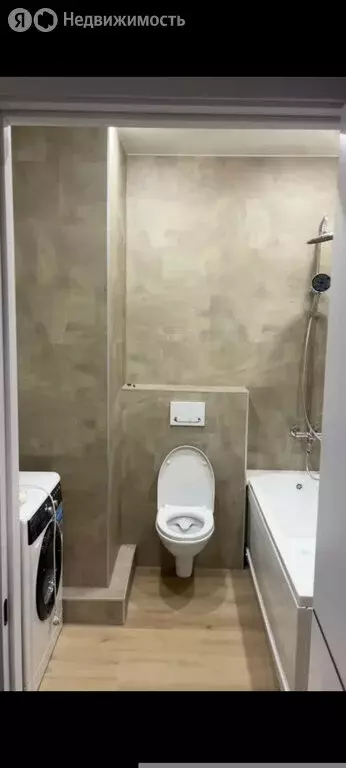 Квартира-студия: Астрахань, улица Адмирала Нахимова, 141Б (27 м) - Фото 1