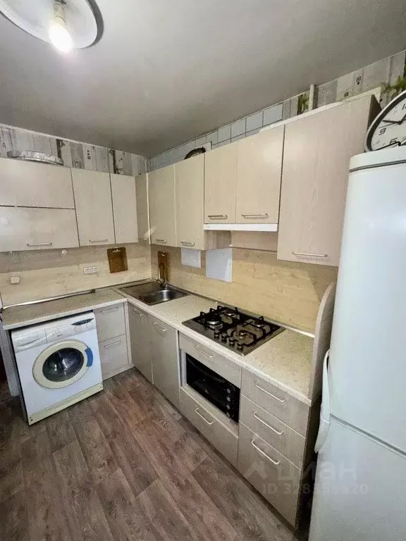 3-к кв. Свердловская область, Красноуфимск ул. Куйбышева, 57 (60.6 м) - Фото 2