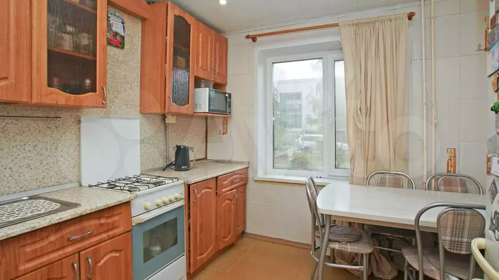 2-к. квартира, 47 м, 1/9 эт. - Фото 1