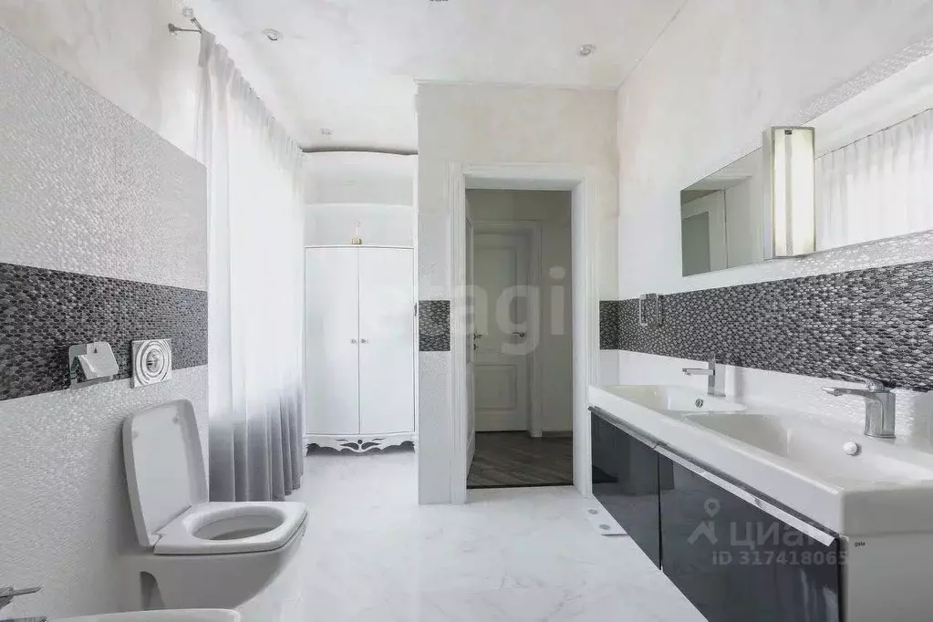 Дом в Калининградская область, Гурьевский муниципальный округ, пос. ... - Фото 1