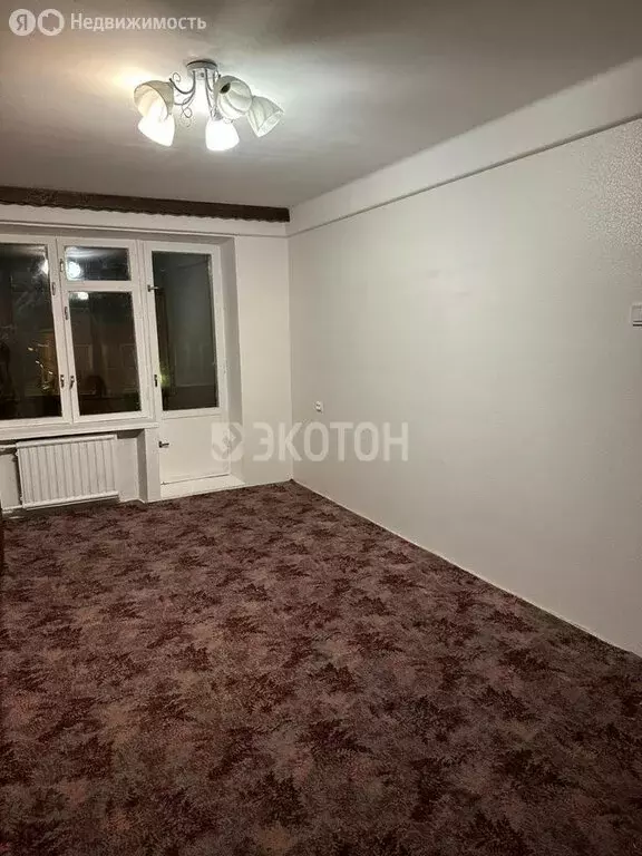 3-комнатная квартира: Санкт-Петербург, улица Карпинского, 36к7 (58 м) - Фото 1