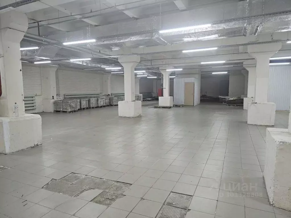 Склад в Татарстан, Набережные Челны ул. Сергея Титова, 36А (300 м) - Фото 1