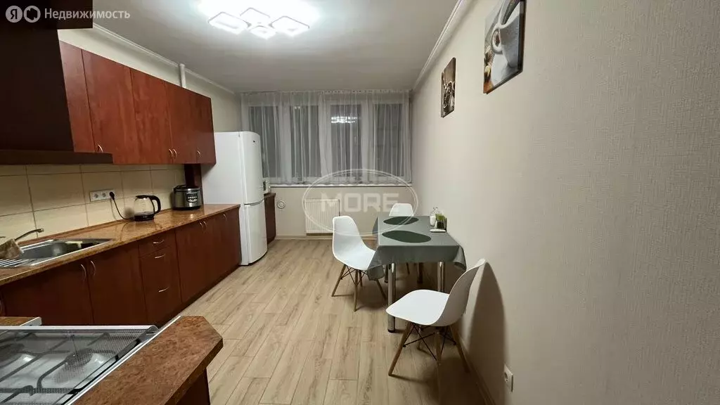 1-комнатная квартира: Калининград, улица Генерала Челнокова, 46 (45.3 ... - Фото 2