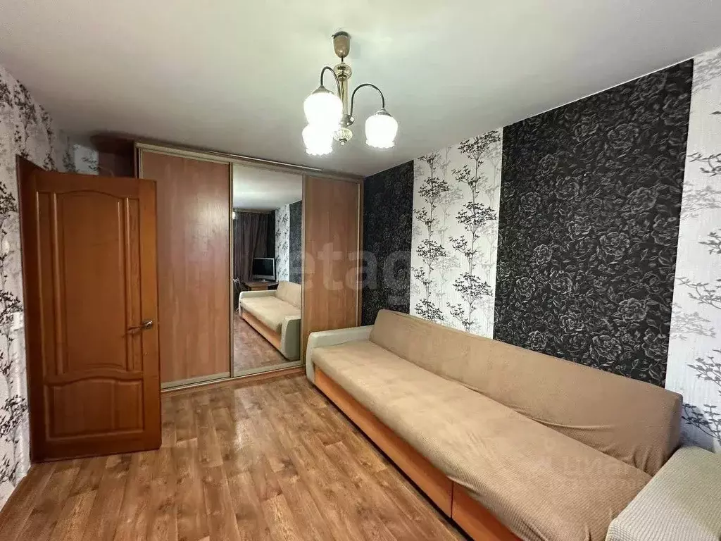 1-к кв. Ямало-Ненецкий АО, Новый Уренгой ул. Геологоразведчиков, 6 ... - Фото 1