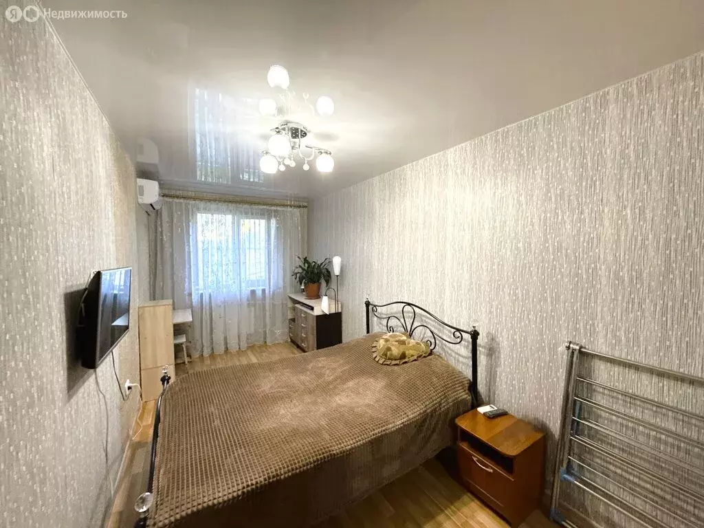 3-комнатная квартира: Находка, Бокситогорская улица, 8 (56.5 м) - Фото 2