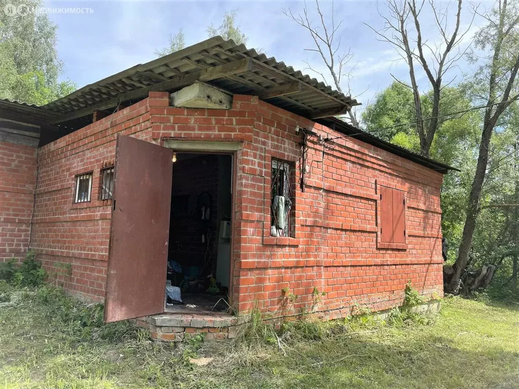 Дом в Дзержинский район, сельское поселение Старки, деревня Устье (45 ... - Фото 0